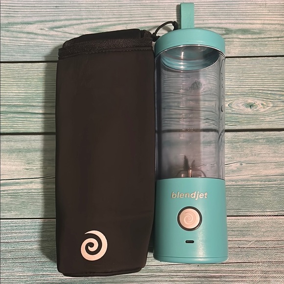 BlendJet Portable Blender in Teal with Black Case - Picture 1 of 4